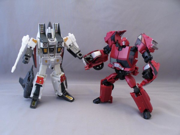 Transformers Generations GDO Cliffjumper Video Review  Images  (7 of 25)